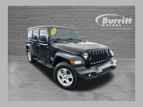 Used 2018 Jeep Wrangler Unlimited Sport S AWD/4WD image 1