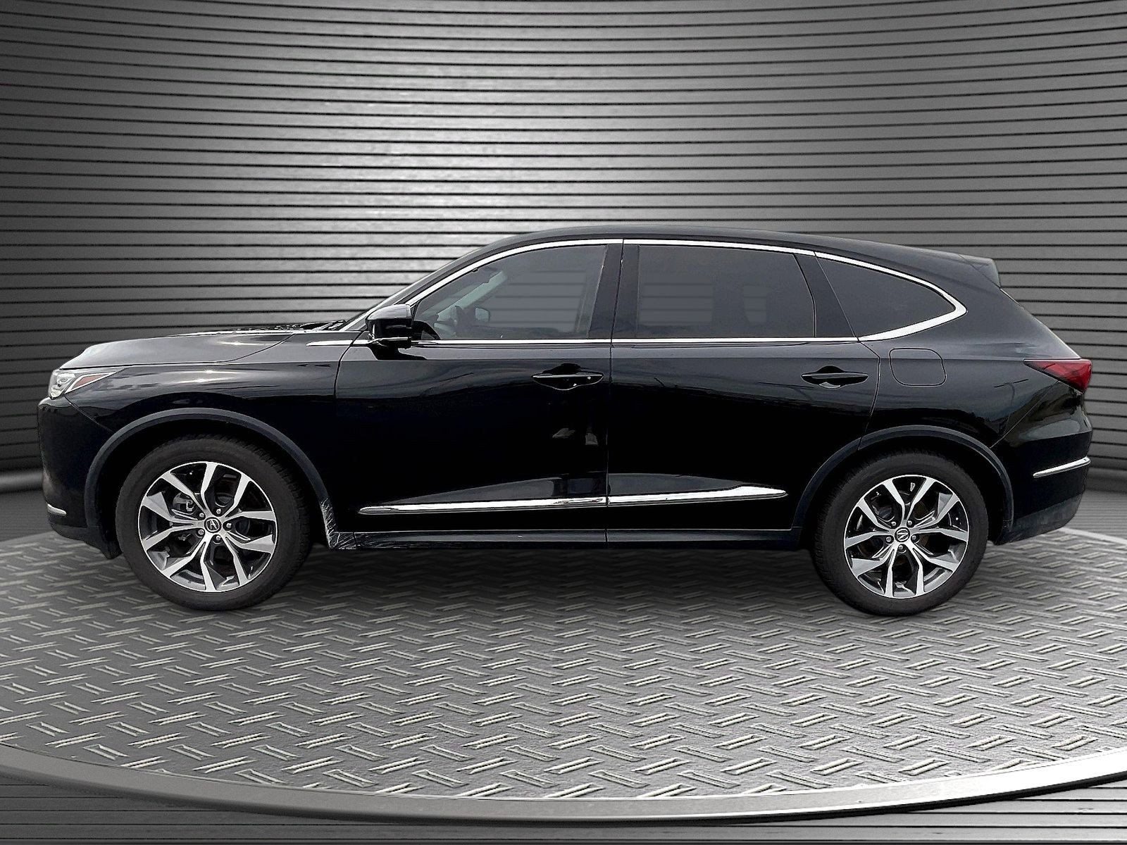 Used 2022 Acura MDX w/ Technology Package FWD image 4