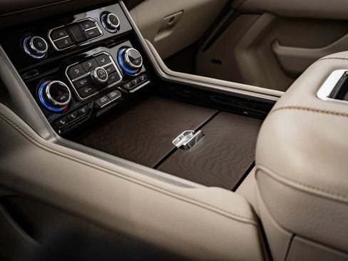 Used 2023 GMC Yukon Denali w/ Max Trailering Package image 42