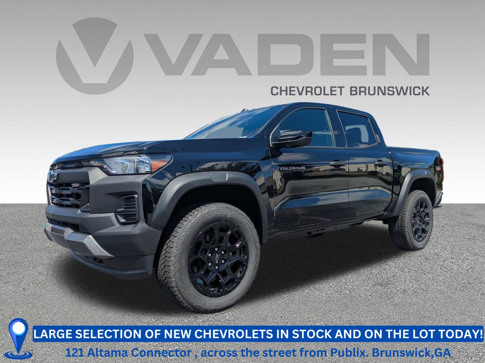 New 2026 Chevrolet Colorado Trail Boss AWD/4WD image 1
