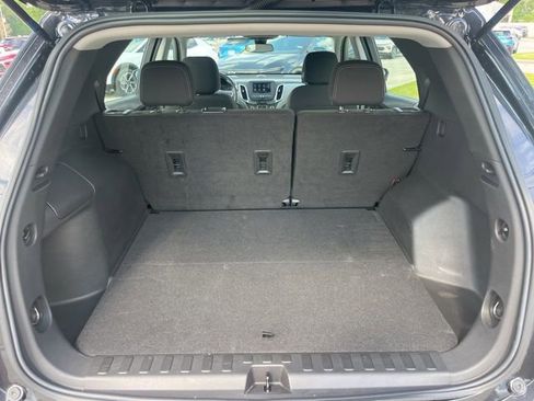 Used 2022 Chevrolet Equinox LS w/ Driver Confidence II Package image 6