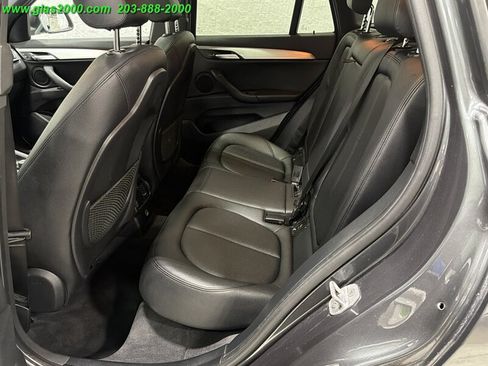 Used 2017 BMW X1 xDrive28i AWD/4WD image 9