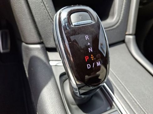 Used 2023 Cadillac XT5 Sportv w/ Technology Package AWD/4WD image 15