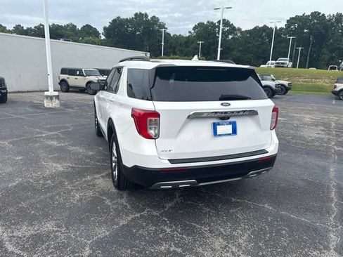 Used 2023 Ford Explorer XLT w/ Equipment Group 202A RWD image 7