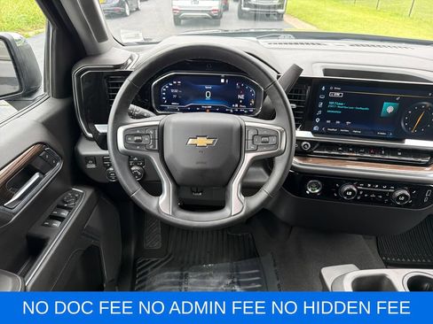 Used 2023 Chevrolet Silverado 1500 LT AWD/4WD image 15