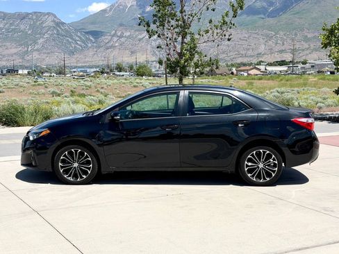 Used 2015 Toyota Corolla S FWD image 9