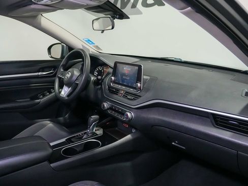 Used 2021 Nissan Altima 2.5 SV FWD image 25
