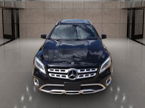 Used 2019 Mercedes-Benz GLA 250 4MATIC image 4