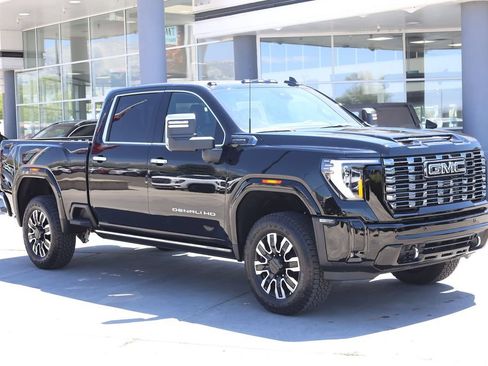 New 2026 GMC Sierra 3500 Denali Ultimate AWD/4WD image 8