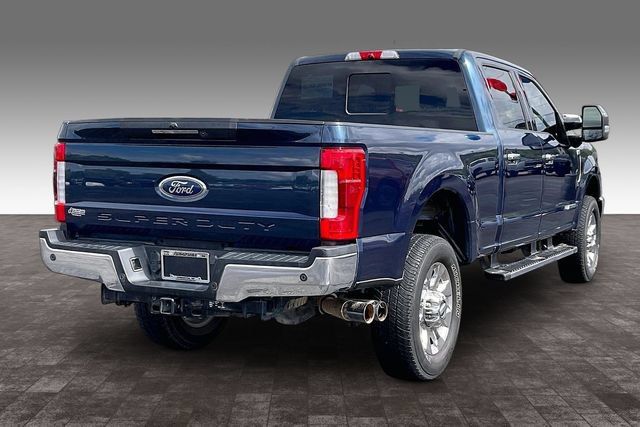 Used 2019 Ford F350 Lariat w/ Lariat Ultimate Package AWD/4WD image 2