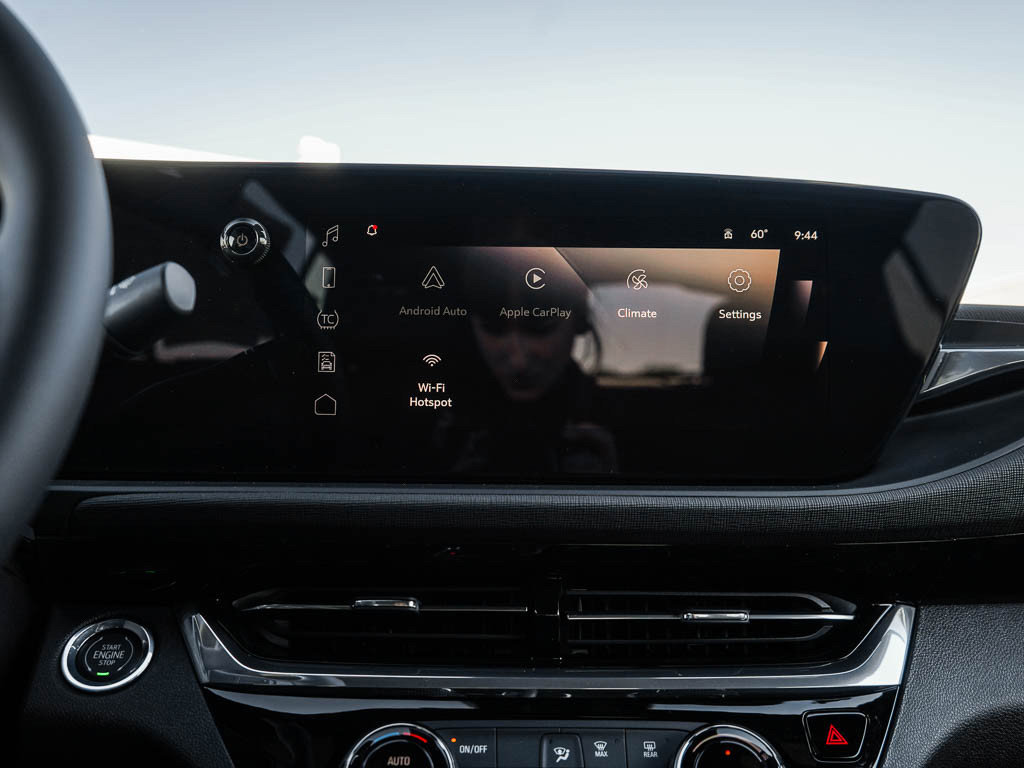 New 2026 Buick Envista Sport Touring w/ Convenience I Package FWD image 24