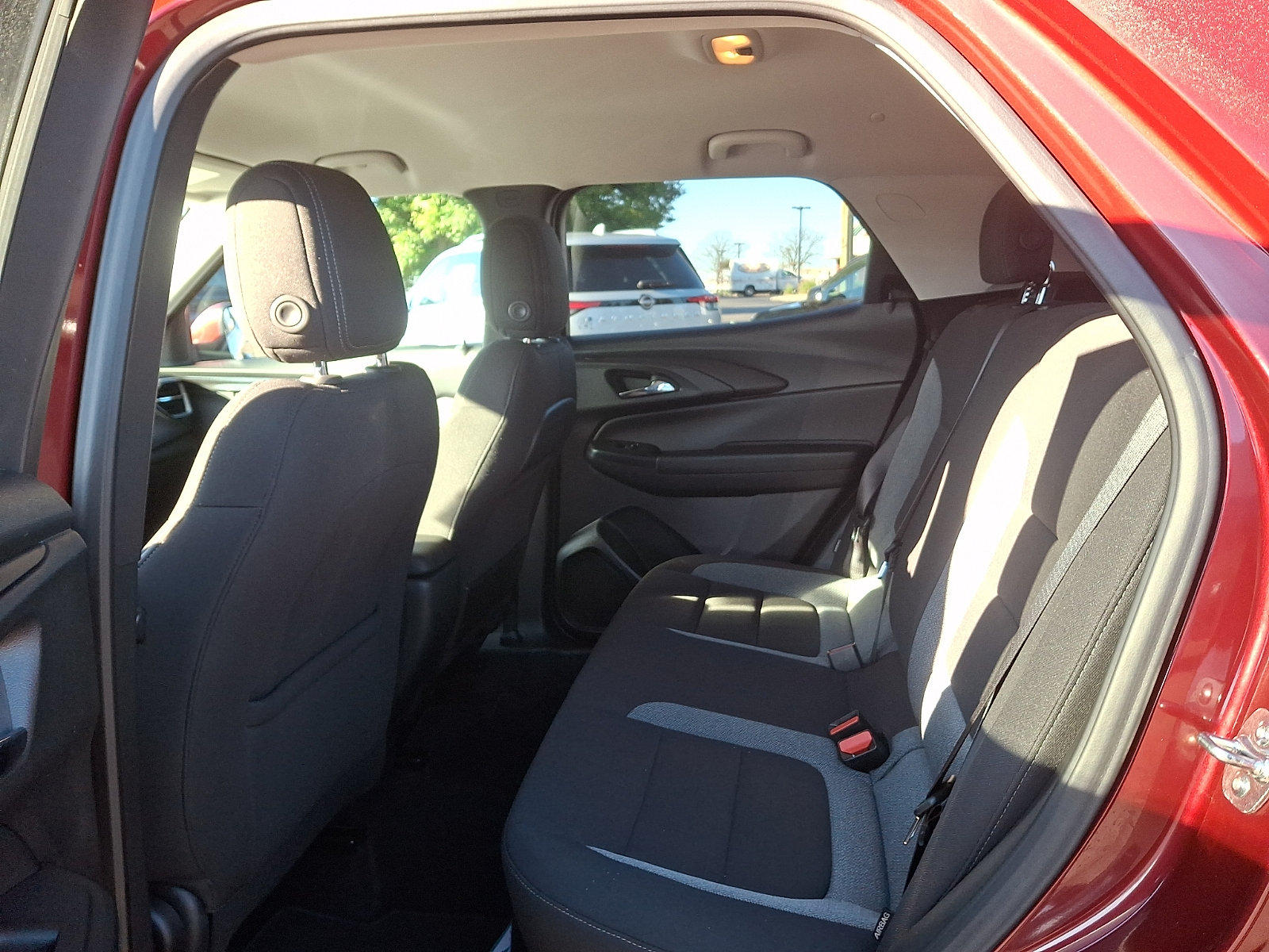 Used 2025 Chevrolet TrailBlazer LT AWD/4WD image 10