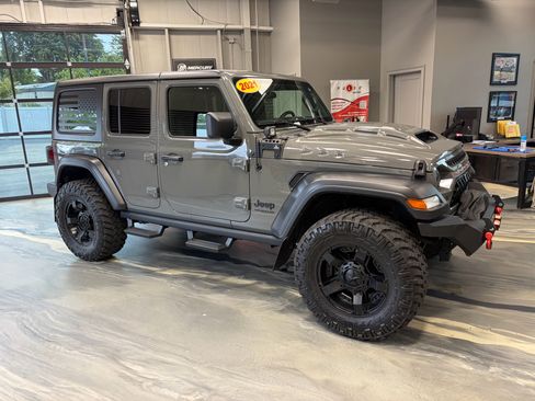 Used 2021 Jeep Wrangler Unlimited Sport AWD/4WD image 27