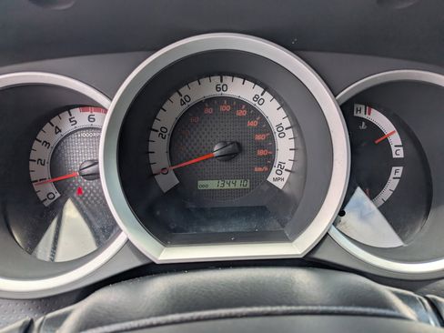 Used 2015 Toyota Tacoma 4x4 Double Cab w/ TRD Sport Package image 27