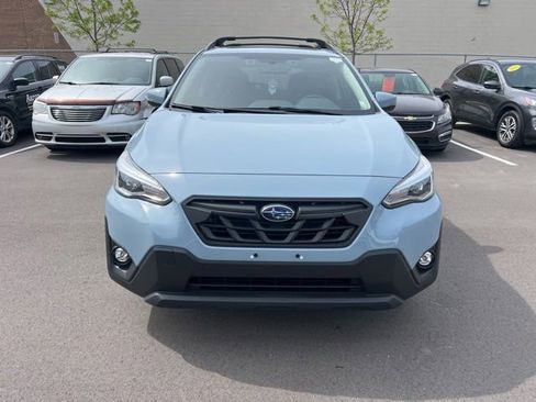 Used 2023 Subaru Crosstrek 2.5i Limited AWD/4WD image 2