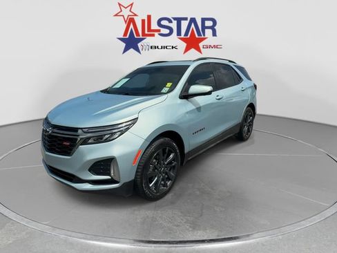Used 2022 Chevrolet Equinox RS w/ RS Leather Package AWD/4WD image 3