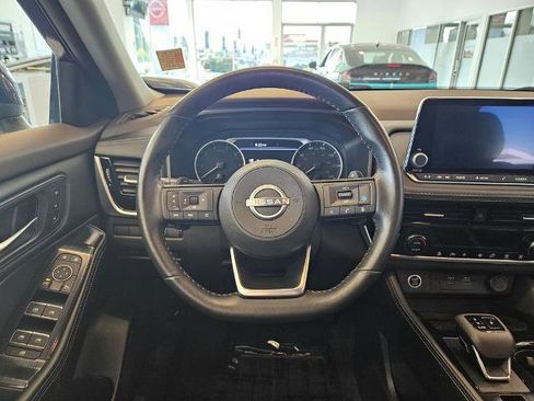 Certified 2023 Nissan Rogue SL AWD/4WD image 14
