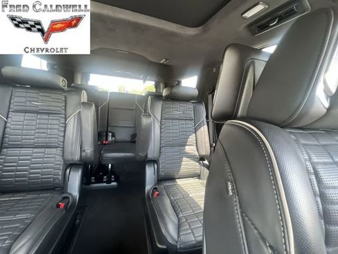Certified 2023 Cadillac Escalade Sport Platinum AWD/4WD image 14