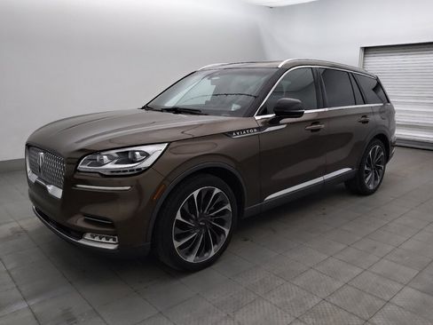 Used 2022 Lincoln Aviator Reserve w/ Equipment Group 201A RWD image 2