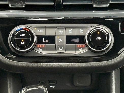 New 2026 Buick Envista Sport Touring w/ Convenience I Package FWD image 22