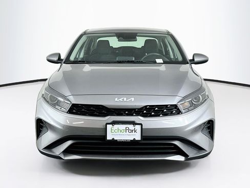 Used 2024 Kia Forte LXS FWD image 2