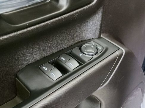 Used 2024 Chevrolet Silverado 1500 Custom w/ Turbomax Blackout Package RWD image 18