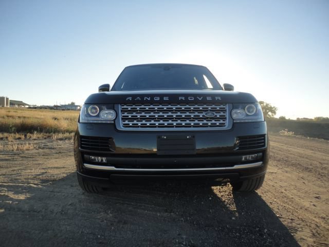 Used 2017 Land Rover Range Rover HSE AWD/4WD image 4