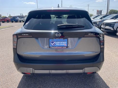 Certified 2025 Nissan Kicks SV FWD image 6
