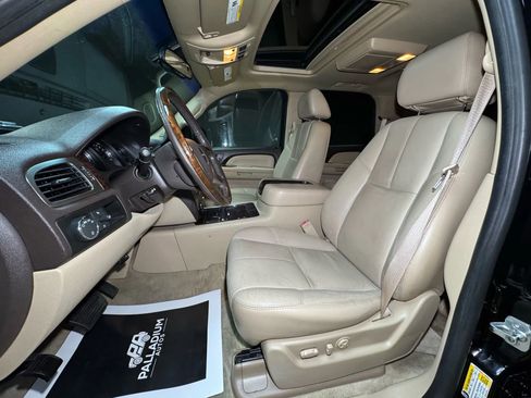 Used 2007 GMC Yukon Denali image 46