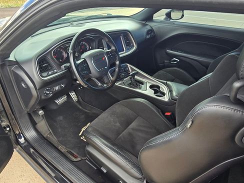 Used 2020 Dodge Challenger GT w/ Plus Package AWD/4WD image 23