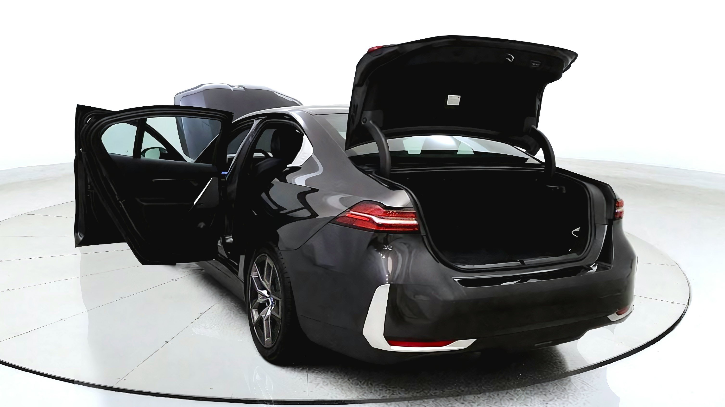 Used 2024 BMW i5 eDrive40i RWD image 13