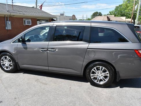 Used 2013 Honda Odyssey EX-L image 41