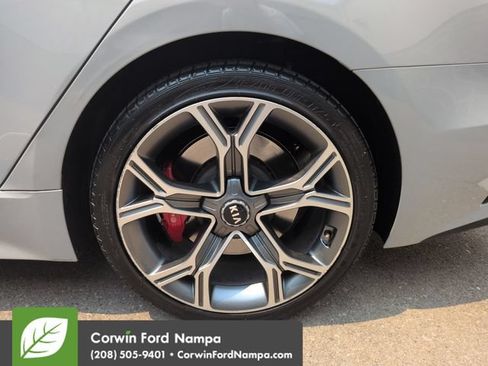 Used 2020 Kia Stinger GT2 AWD/4WD image 32