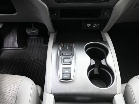 Used 2021 Honda Ridgeline RTL image 13