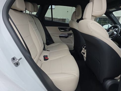 New 2026 Mercedes-Benz GLC 300 4MATIC image 15