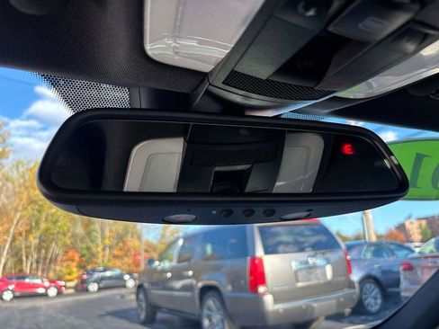 Used 2014 Mercedes-Benz C 300 C300 4MATIC Sport Sedan AWD image 21