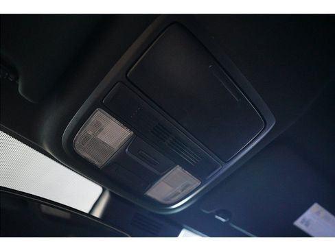 Used 2018 Honda Accord Sport image 23