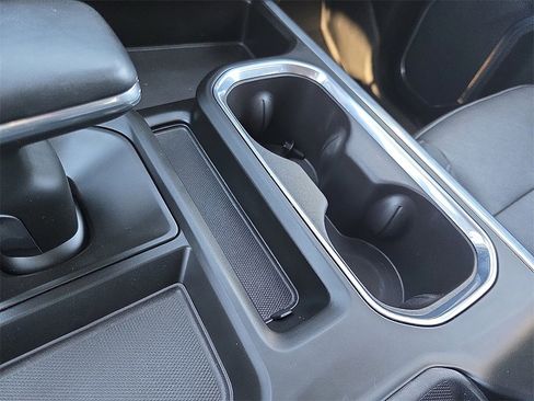 Used 2023 GMC Sierra 1500 SLT image 20