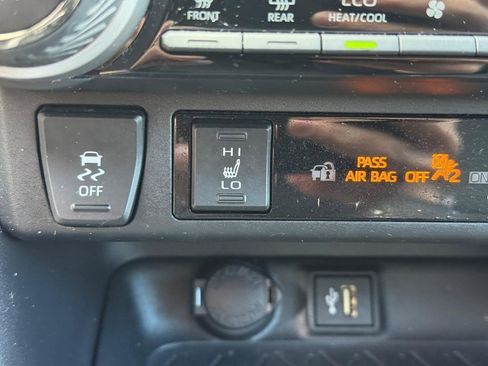 Used 2023 Toyota RAV4 XLE Premium AWD/4WD image 22