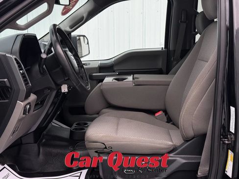 Used 2018 Ford F150 XLT w/ Equipment Group 302A Luxury AWD/4WD image 14