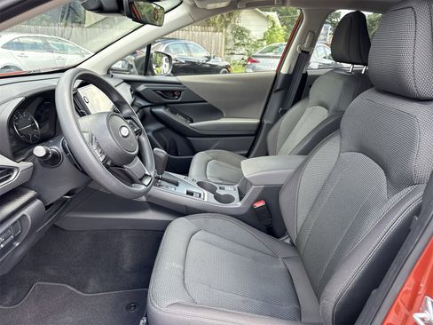 Used 2024 Subaru Crosstrek 2.0i Premium image 9