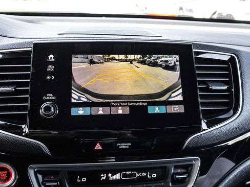 Used 2021 Honda Passport Touring image 43