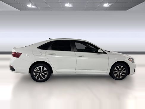 Used 2024 Volkswagen Jetta S FWD image 8