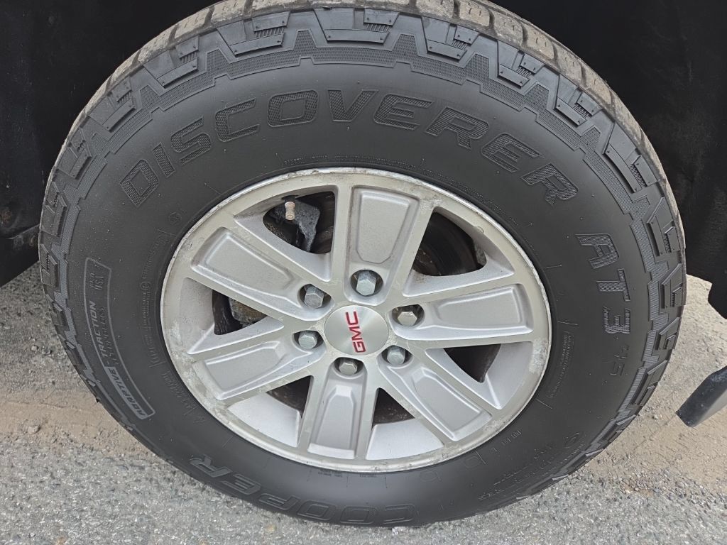 Used 2014 GMC Sierra 1500 SLE AWD/4WD image 29
