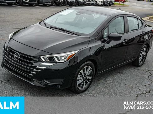 Used 2024 Nissan Versa SV FWD image 15
