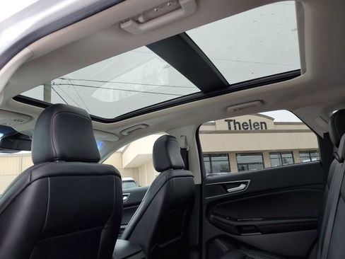 Used 2020 Ford Edge SEL w/ Convenience Package image 32