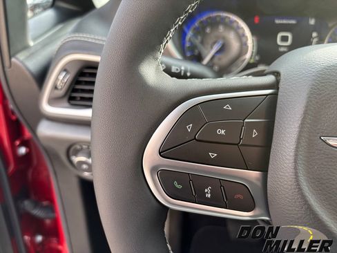 New 2026 Chrysler Pacifica Select image 13