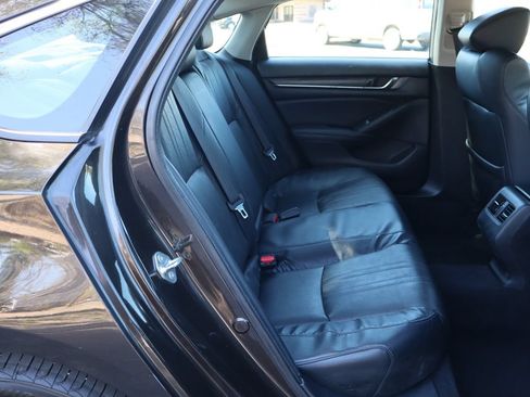 Used 2018 Honda Accord EX-L image 21