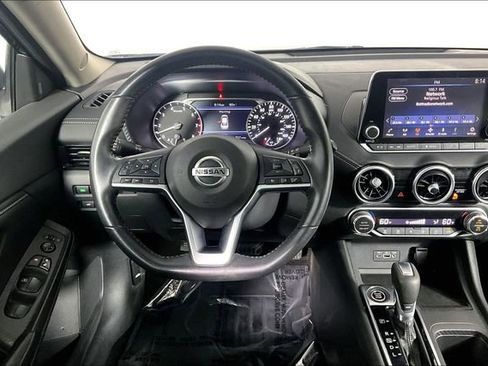 Used 2020 Nissan Sentra SV FWD image 5