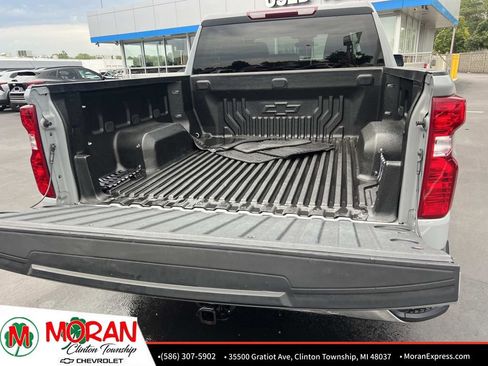 Certified 2024 Chevrolet Silverado 1500 LT AWD/4WD image 12